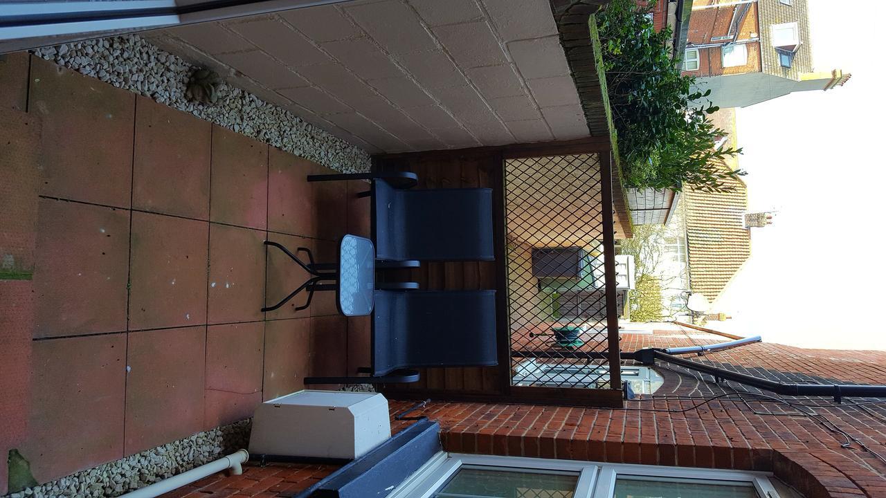לינה וארוחת בוקר Cromer House מראה חיצוני תמונה